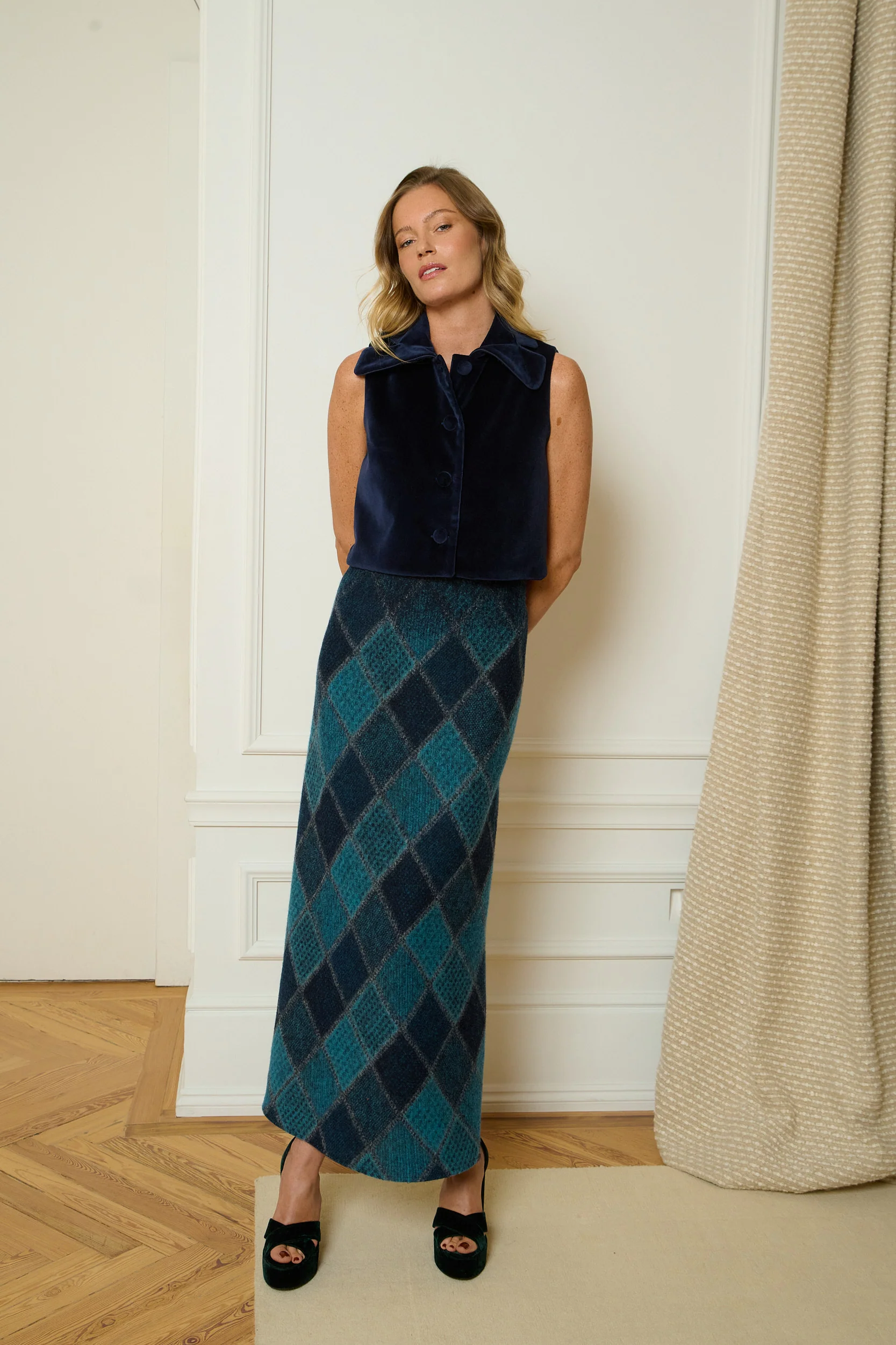 BLUE MARLOW VEST - Image 4