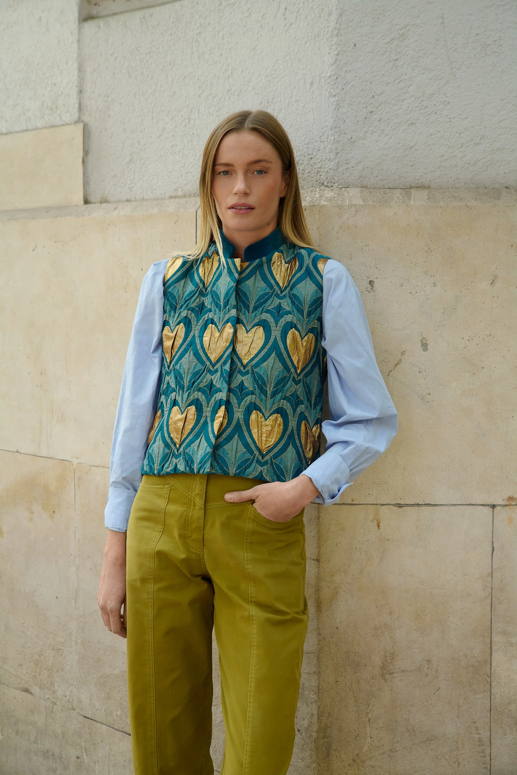 BLUE VIVIENNE VEST