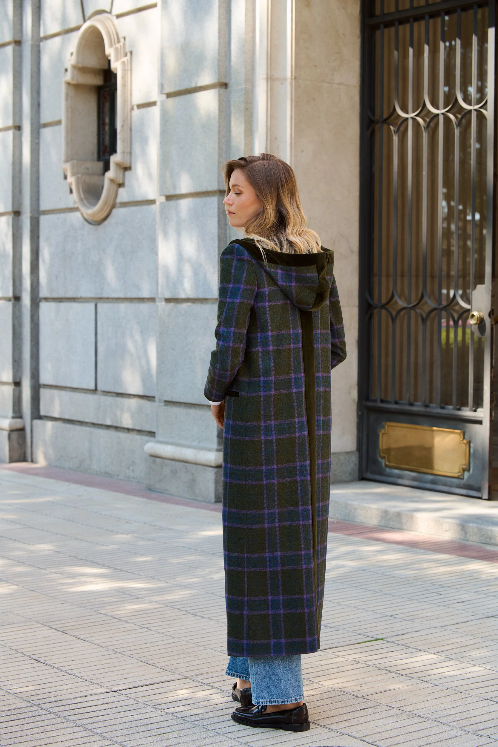 STUART HOOD COAT - Image 4