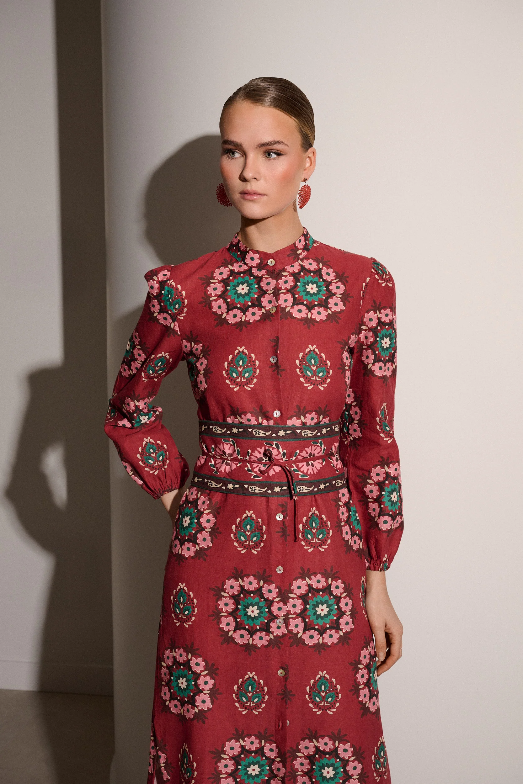 UMBER BELT DRESS - Image 5