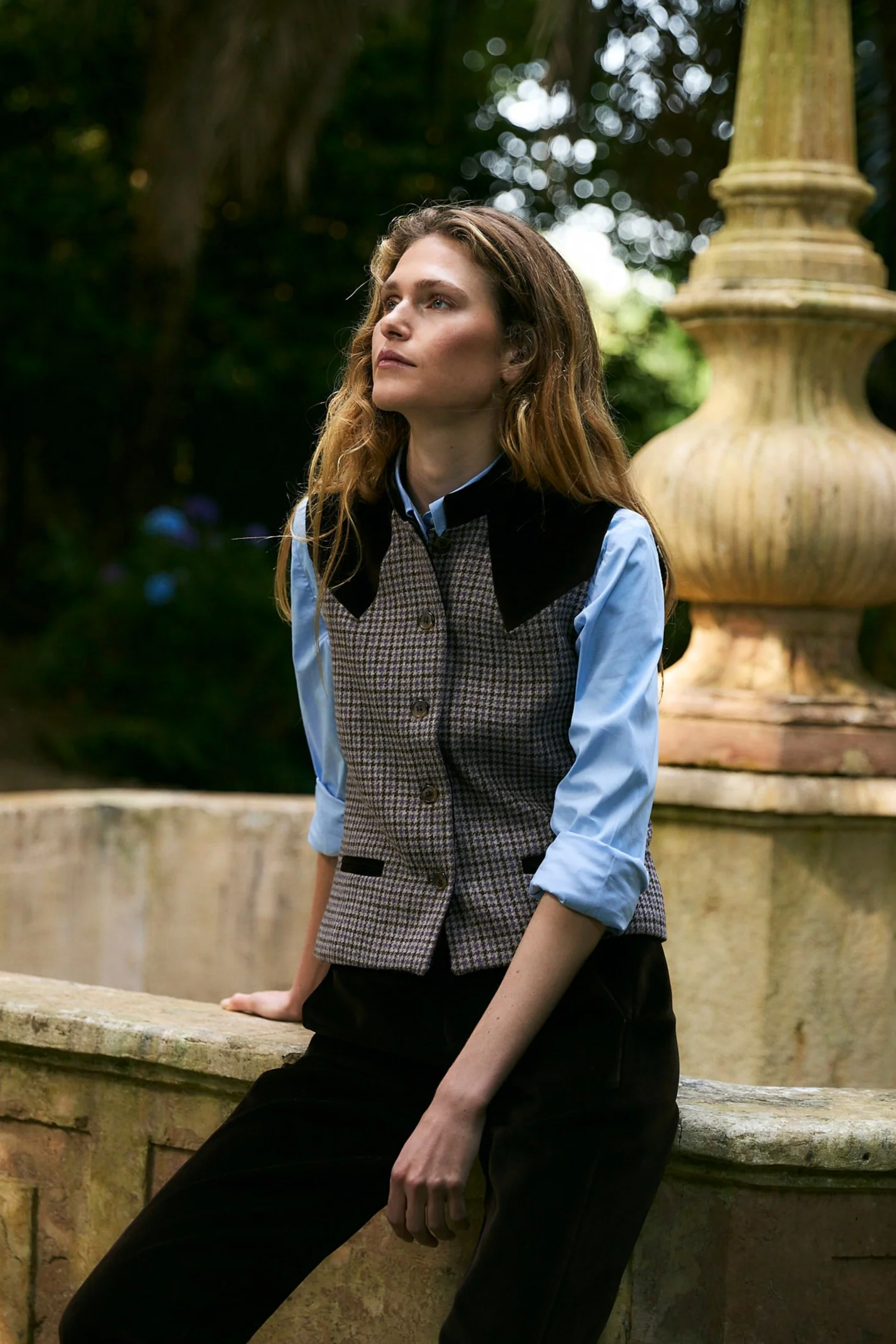 WOLF COWBOY VEST - Image 4